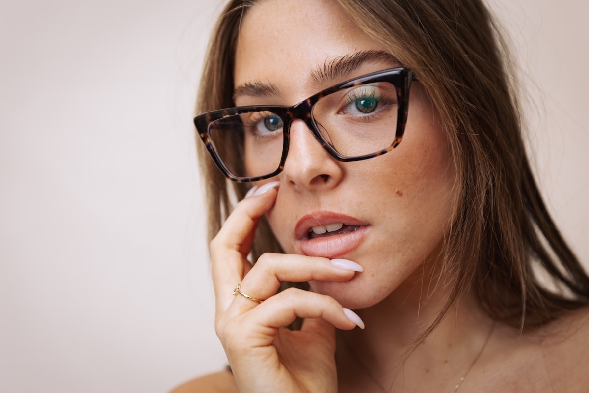 Optical — tortoiseshell rectangular RX frames